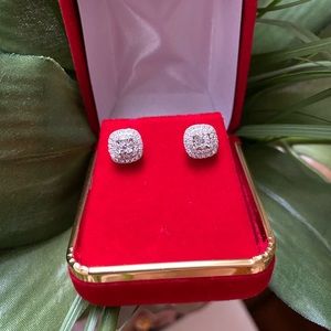 LAST CHANCE Genuine Diamond 0.55CT